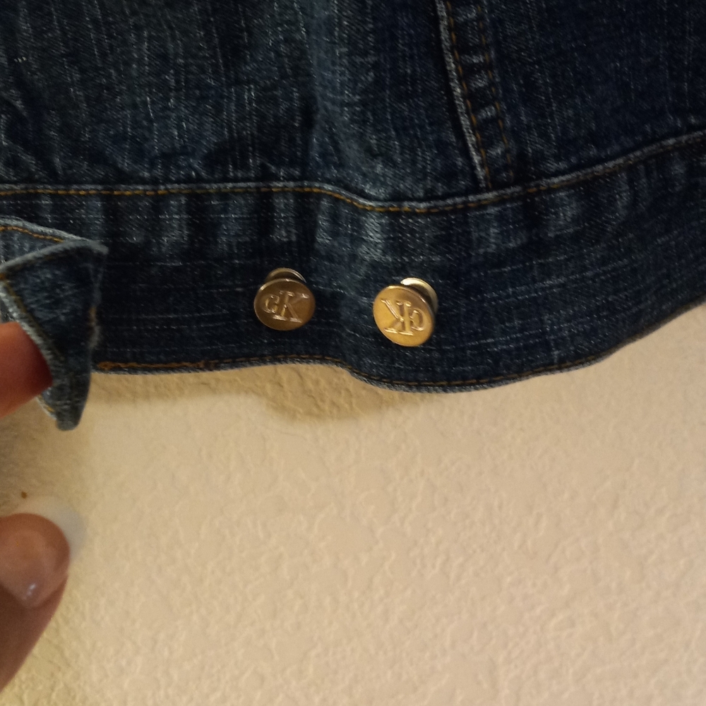 Jean jacket - Picture 9 of 12